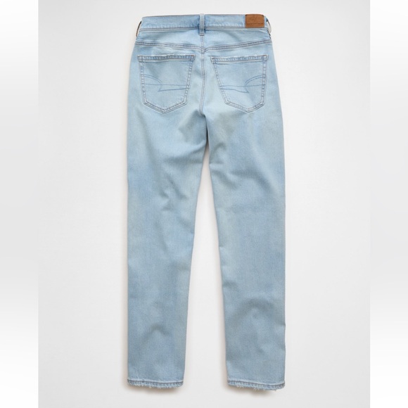 American Eagle Outfitters Light Wash Straight Leg Jeans - Picture 2 of 5